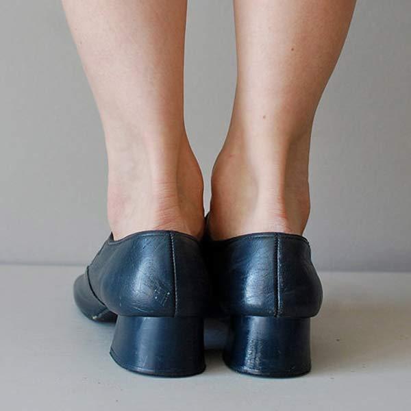 Lunora Orthopedic Leather Sandals With Buckle In Vintage Style