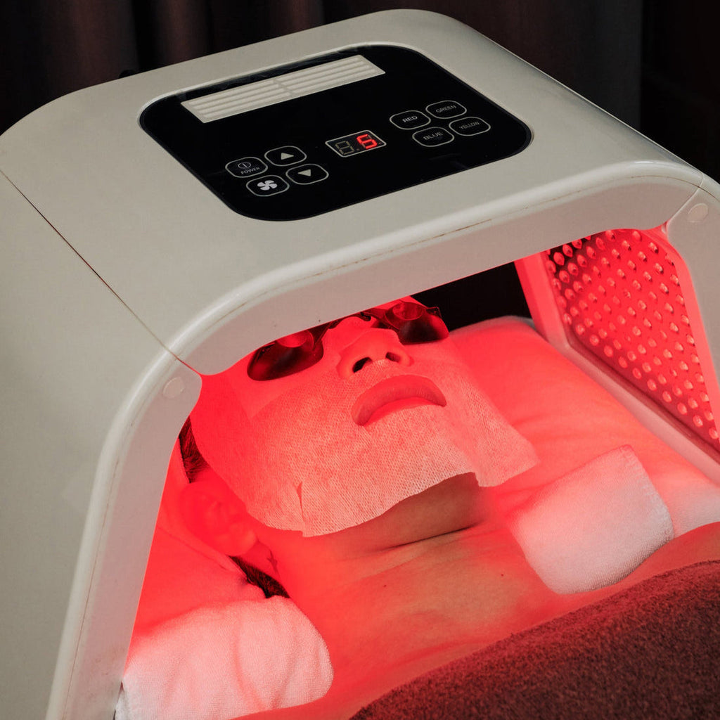 PDT LED Light Therapy Device With Seven Colors For Skin Rejuvenation