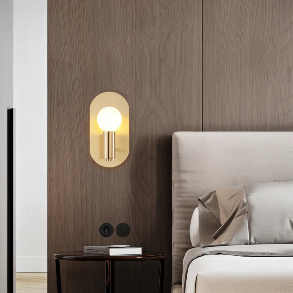 چراغ دیواری LED طلایی اورئا برای دکوراسیون لوکس