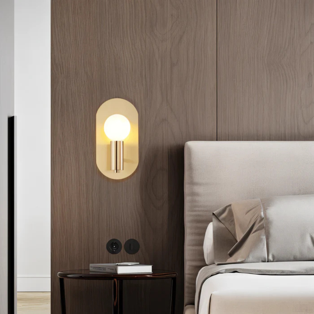 چراغ دیواری LED طلایی اورئا برای دکوراسیون لوکس