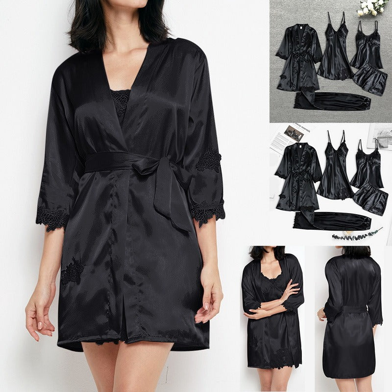 Lumina Silk Nattøjssæt med Blondekant Kimono, Camisole og Shorts