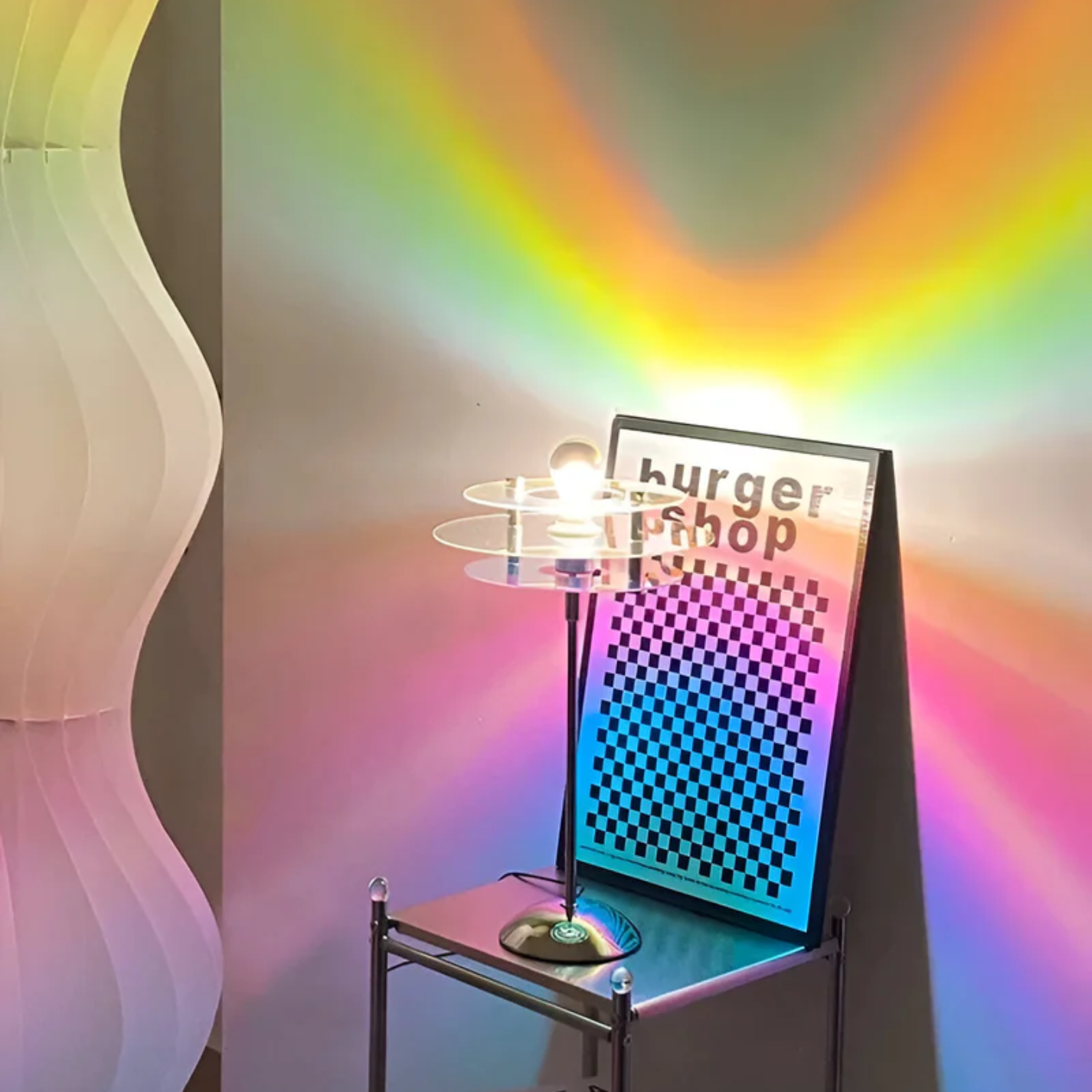 چراغ رومیزی LED مدل LumaNova Retro Disc برای میز تحریر، دراور و میز کنار تخت