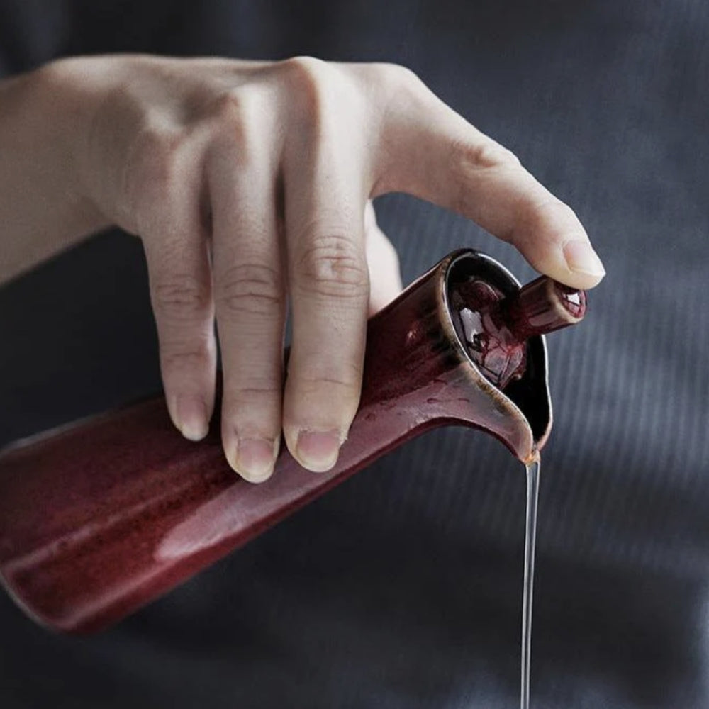 Ceramic Condiment Bottle With Japanese-Inspired Design