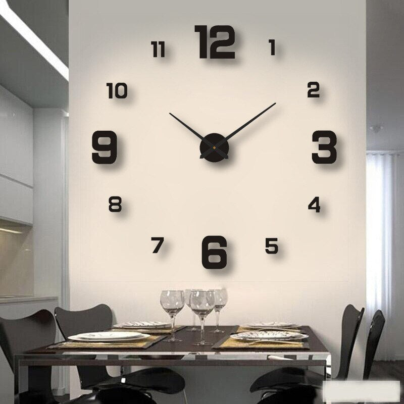 ساعت دیواری مدرن با طراحی اعداد سه‌بعدی شناور