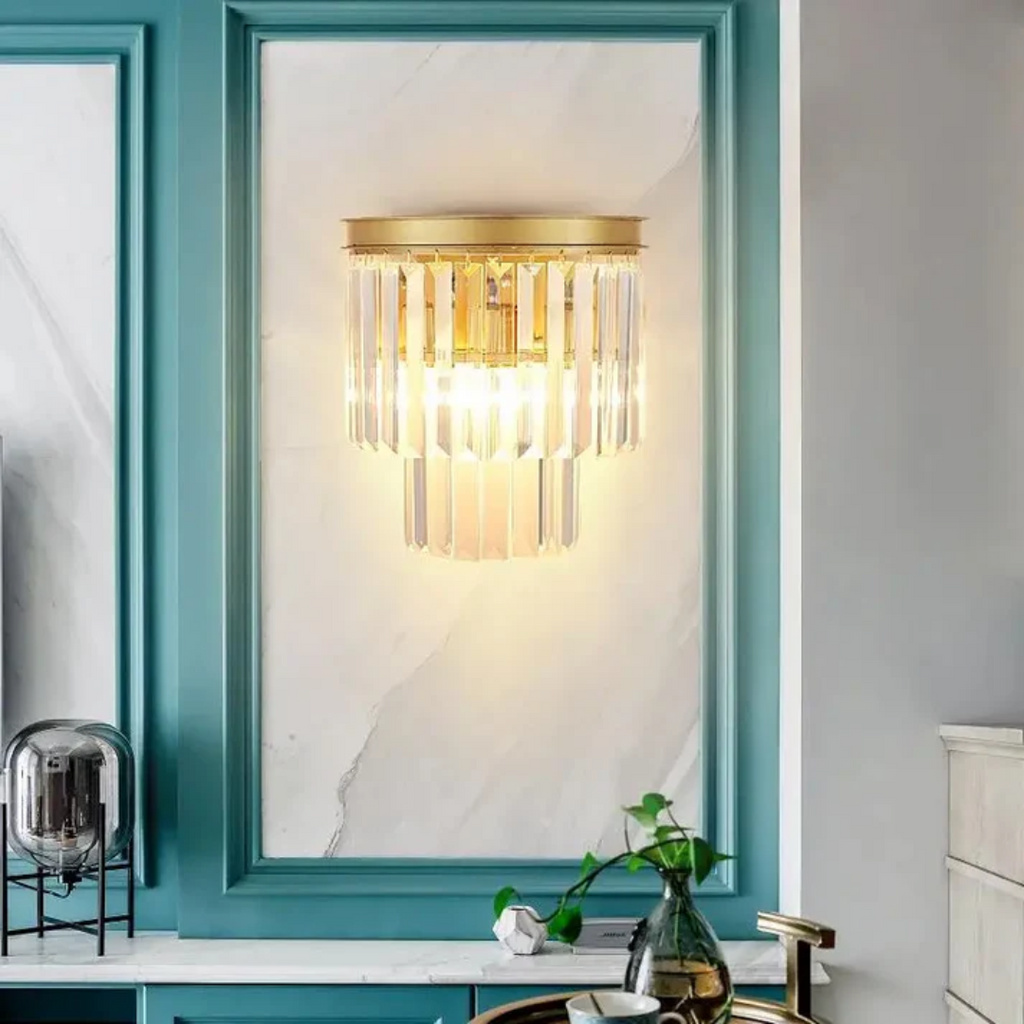 Nástěnná lampa Nyara s teplým LED světlem pro vnitřní atmosféru