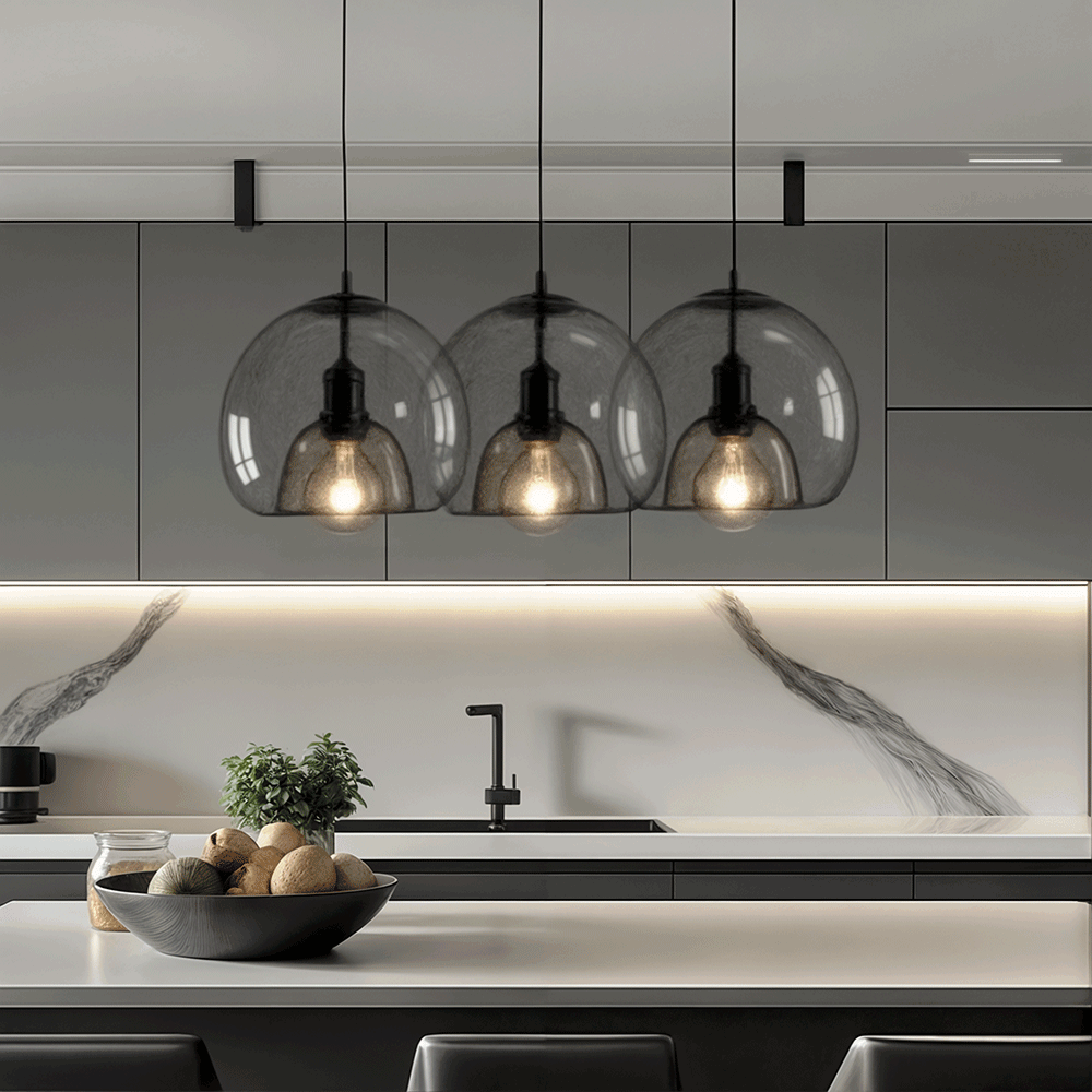 Aurea Glas-Pendelleuchten für moderne Innenräume – Beleuchten Küchen und Badezimmer