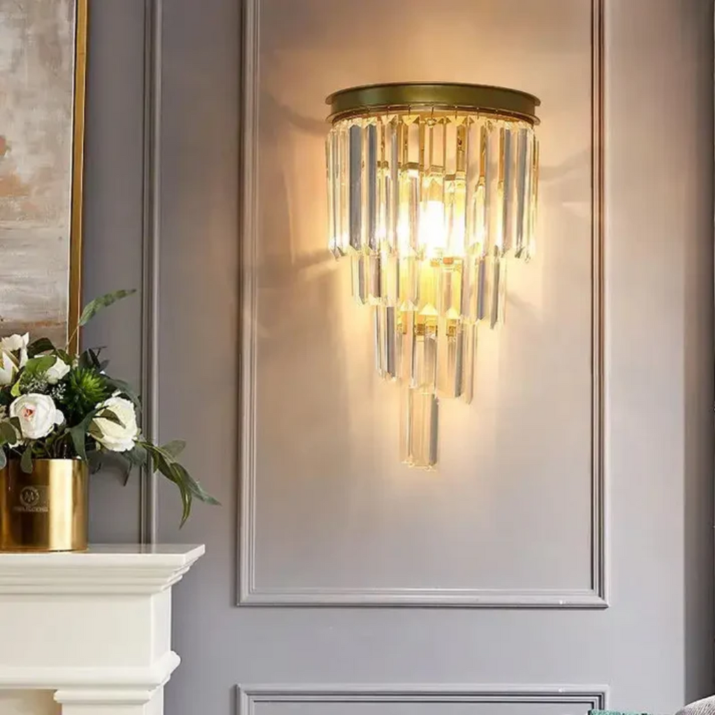 Nástěnná lampa Nyara s teplým LED světlem pro vnitřní atmosféru