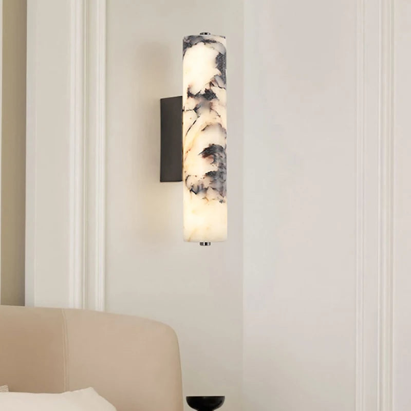 Nástěnná lampa NovaCrest Marble Cylinder pro ložnici a schodiště