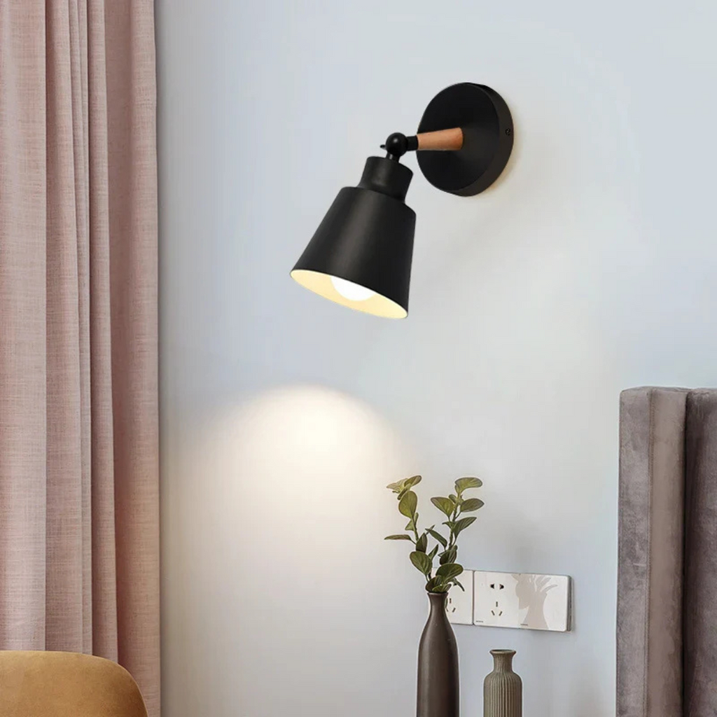 Lampa ścienna LyraNova czarna LED z gniazdem E27 do oświetlenia wewnętrznego