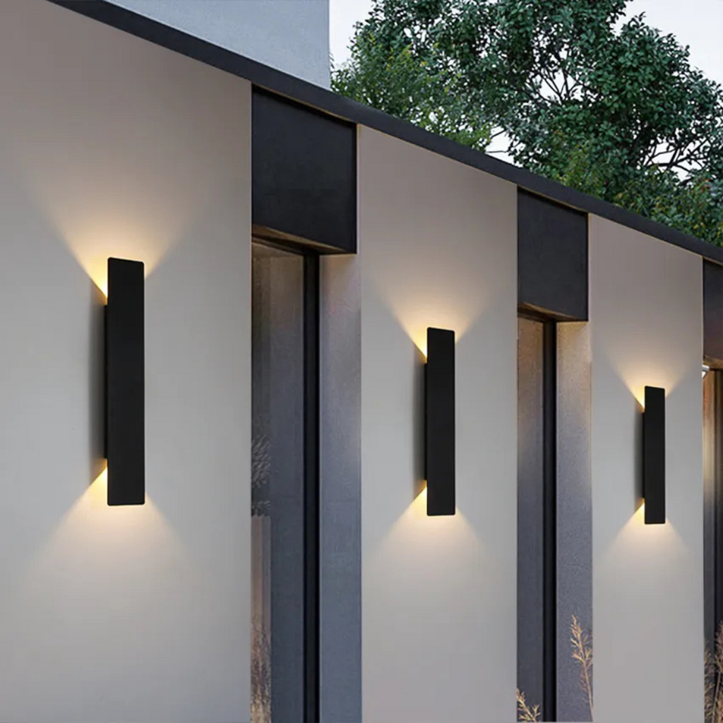 Nyora Weatherproof Aluminum Outdoor Wall Light For Exteriors