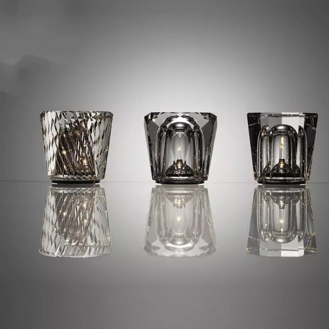 Solara CrystalGlow dobíjecí LED stolní lampa s broušeným krystalem