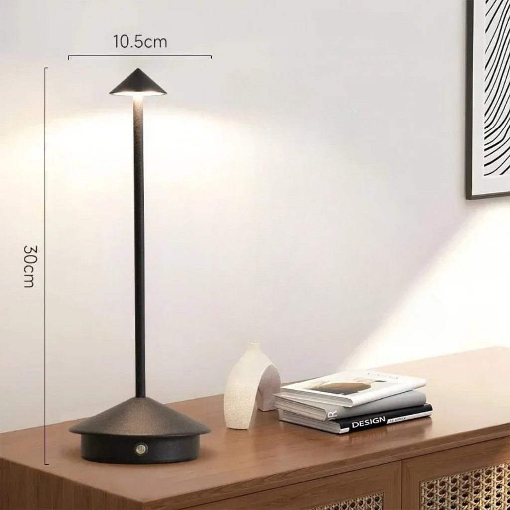 Aethera Lumina | Trådløs Vandtæt Dæmpbar LED Bordlampe med USB-C Genopladning