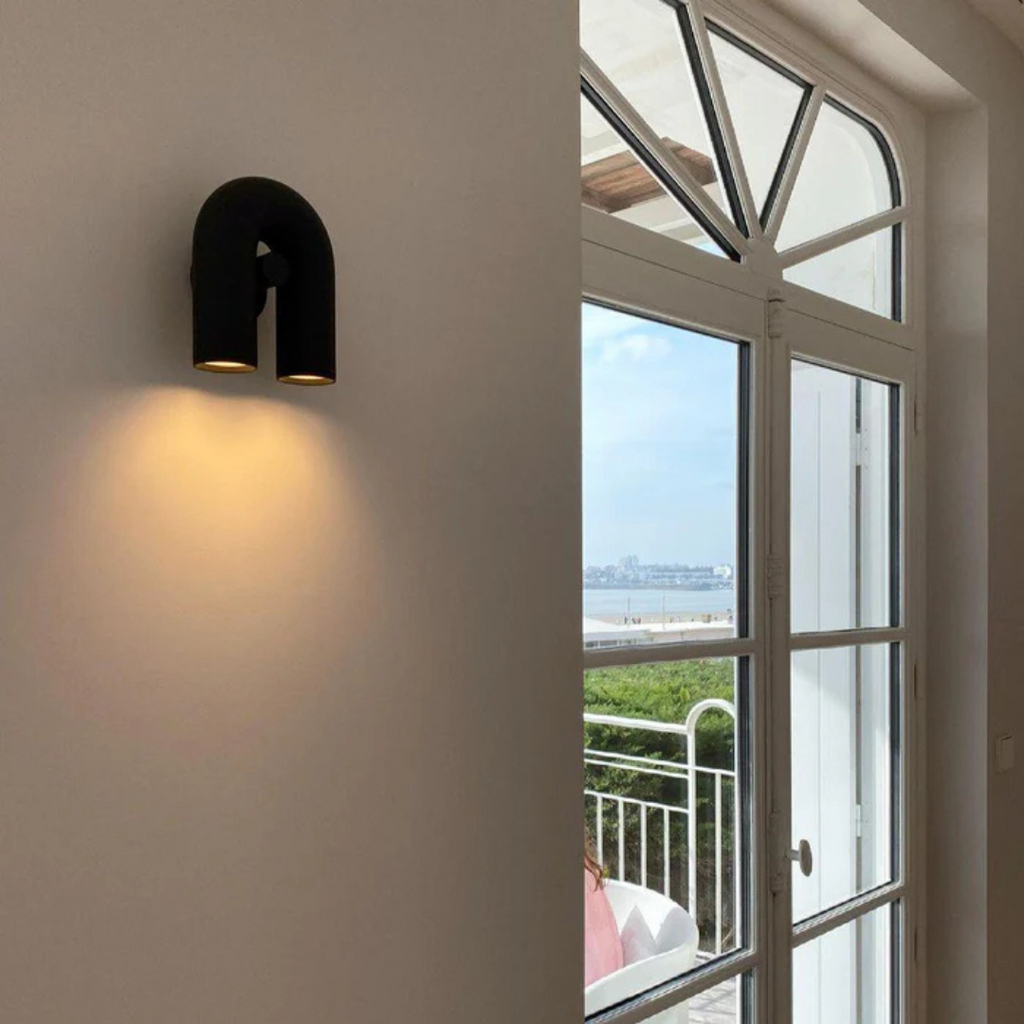 Aeris LED nástěnné svítidlo do interiéru pro obývací pokoj a ložnici