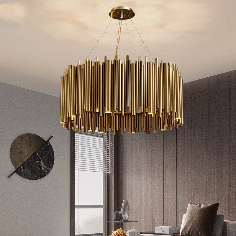 Golden Nest lysekrone med luksuriøs metallramme og varm finish