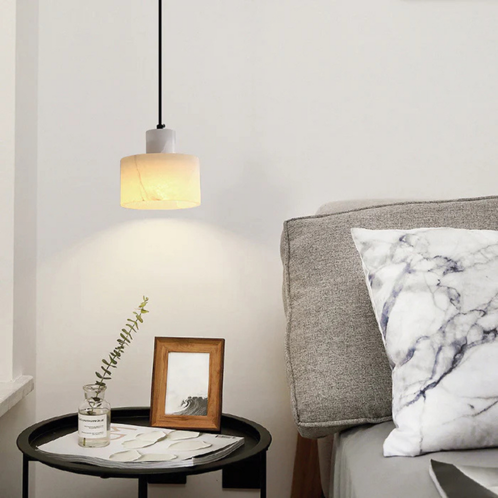 Lira Modern White Marble Pendant Light With Brass