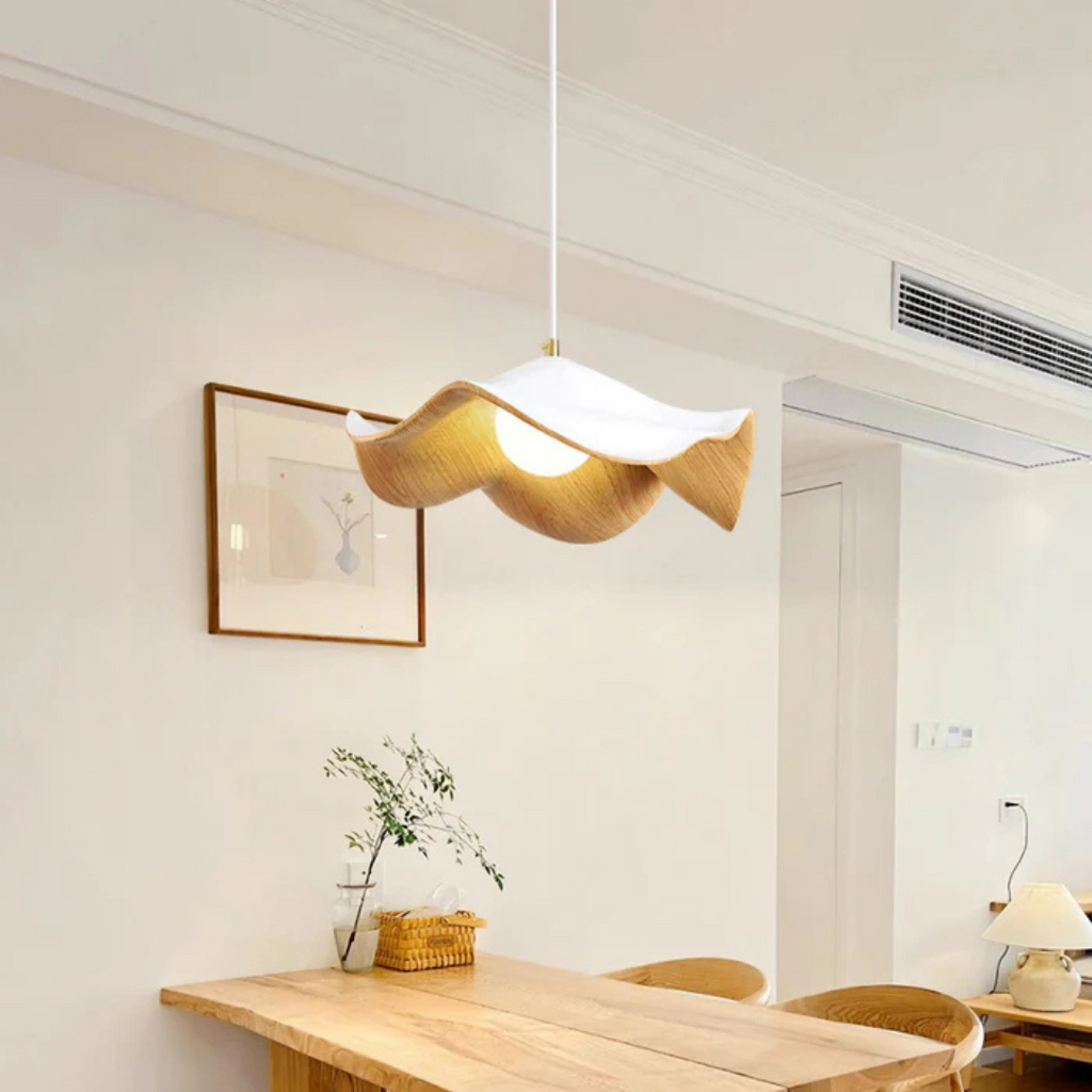 Lampada a sospensione Liora design per sala da pranzo e soggiorno