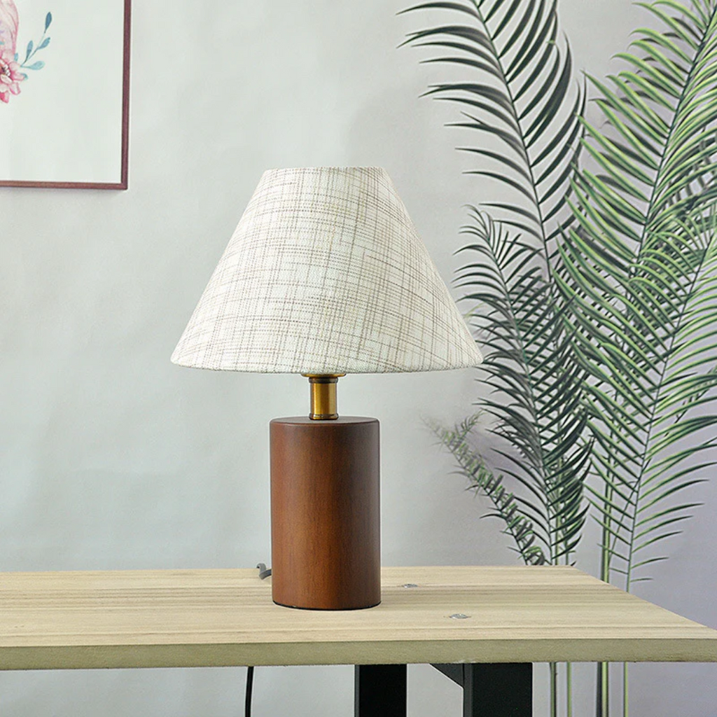 RetroLume Tischlampe für warmes Lesen am Schreibtisch oder Nachttisch