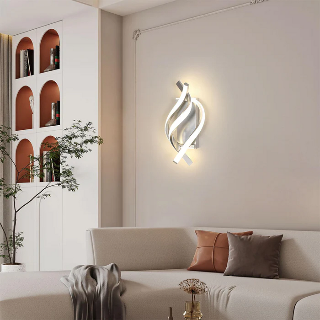 LumaAero Wall Light in Modern Aluminum for Living Rooms