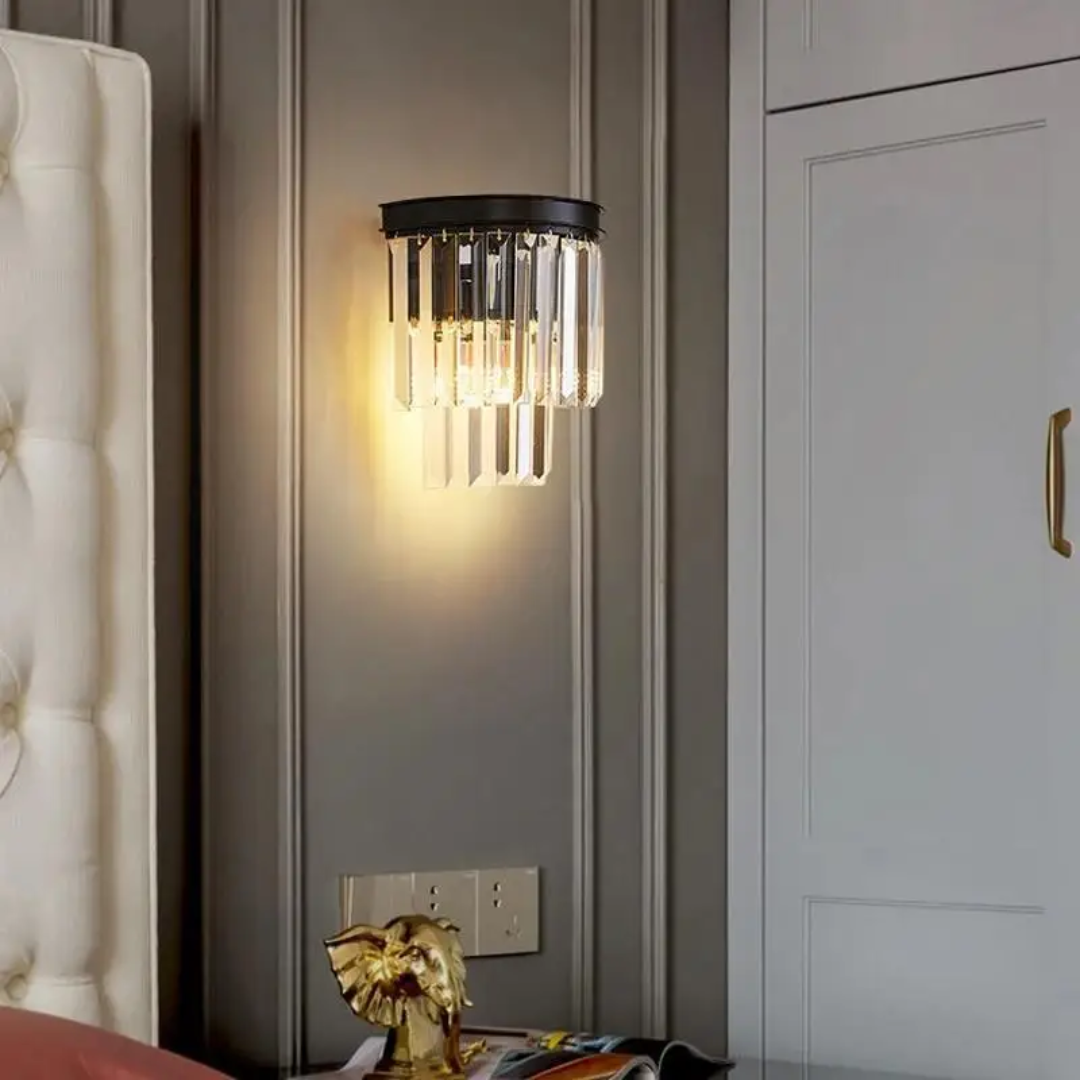 Nástěnná lampa Nyara s teplým LED světlem pro vnitřní atmosféru