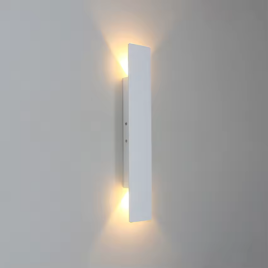 Nyora Weatherproof Aluminum Outdoor Wall Light For Exteriors