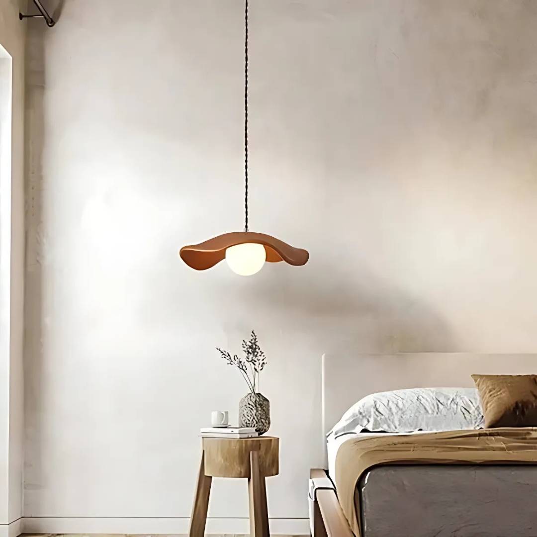 Lampa wisząca Solara do jadalni w stylu Wabi Sabi Studio