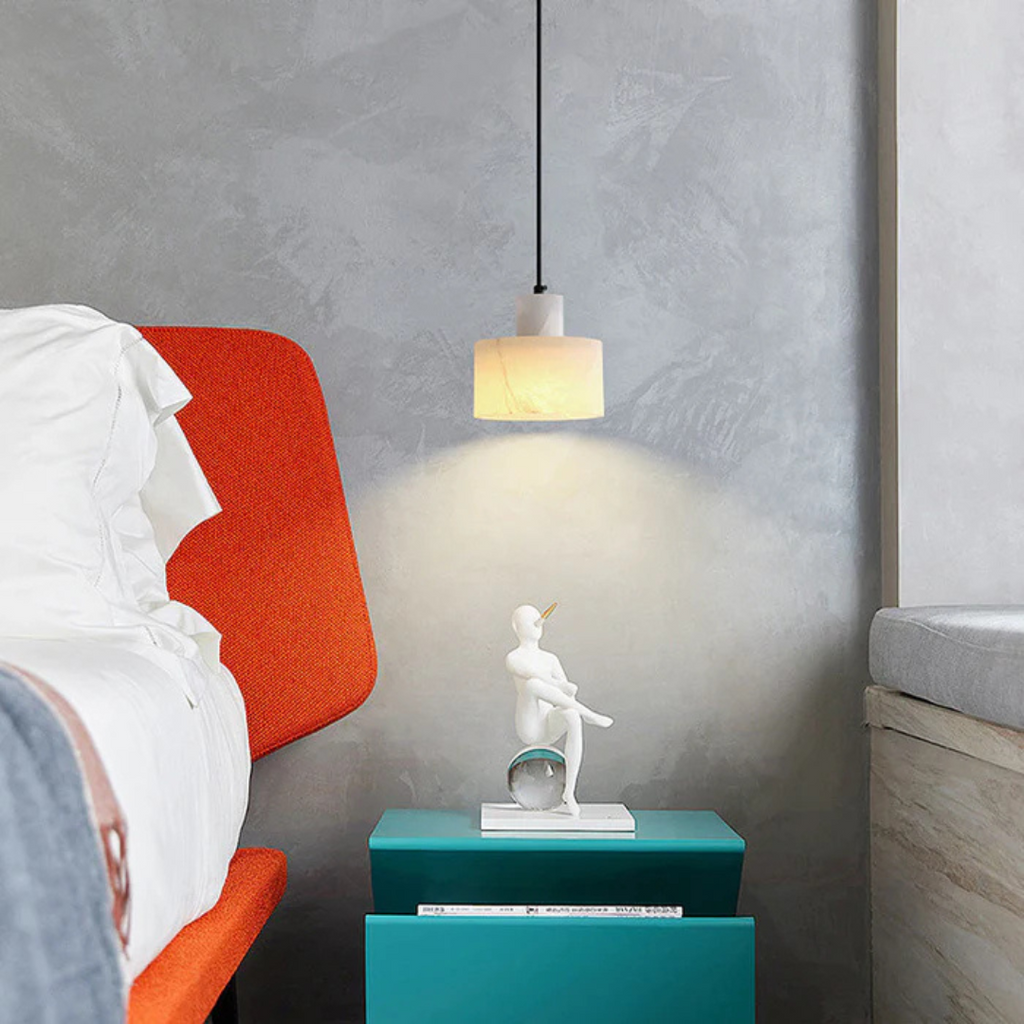 Lira Modern White Marble Pendant Light With Brass