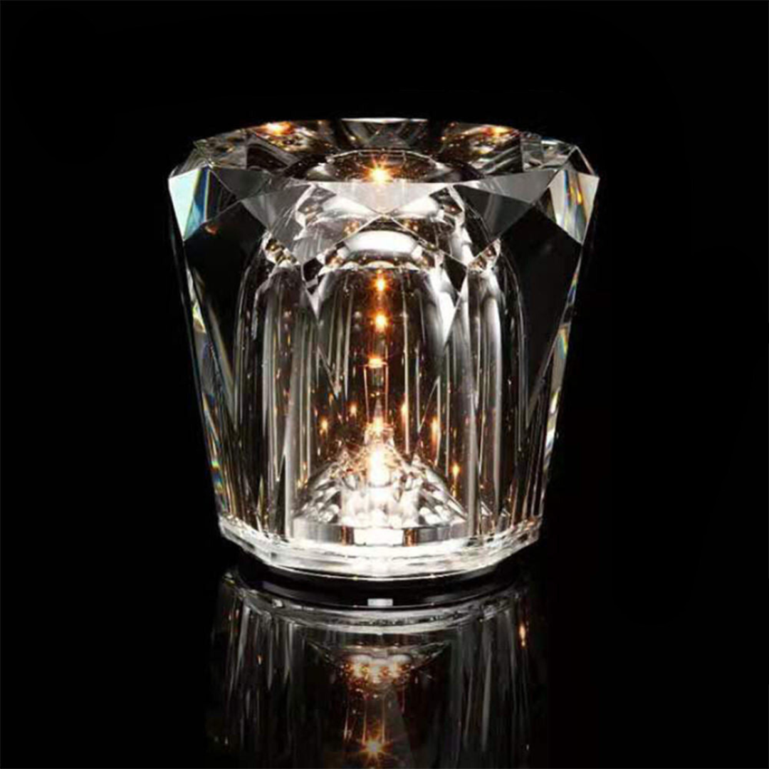 Solara CrystalGlow dobíjecí LED stolní lampa s broušeným krystalem