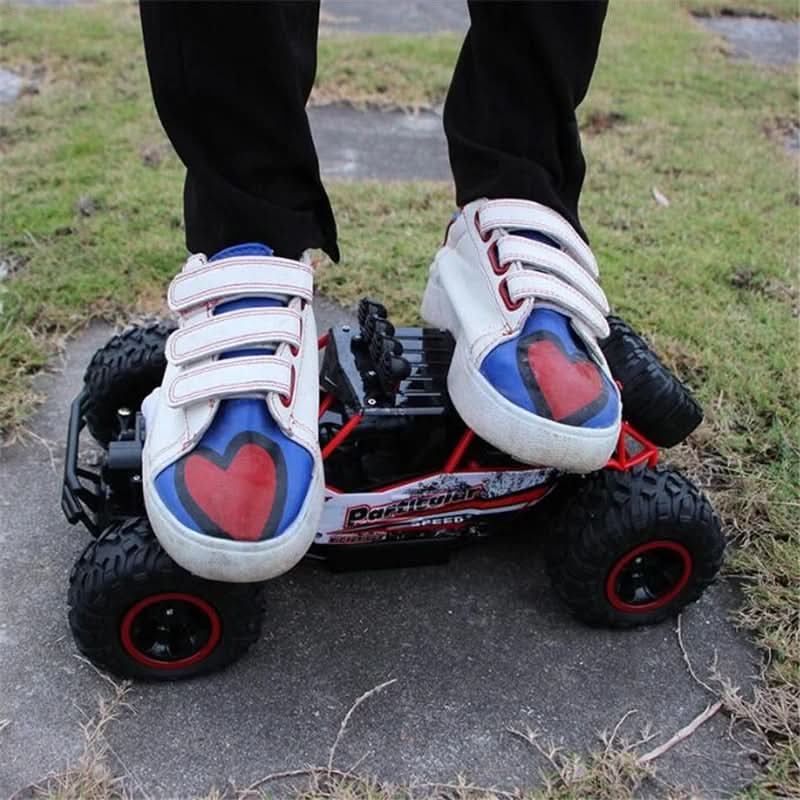 ThunderRidge X4 Robust RC Monster Truck for Any Terrain