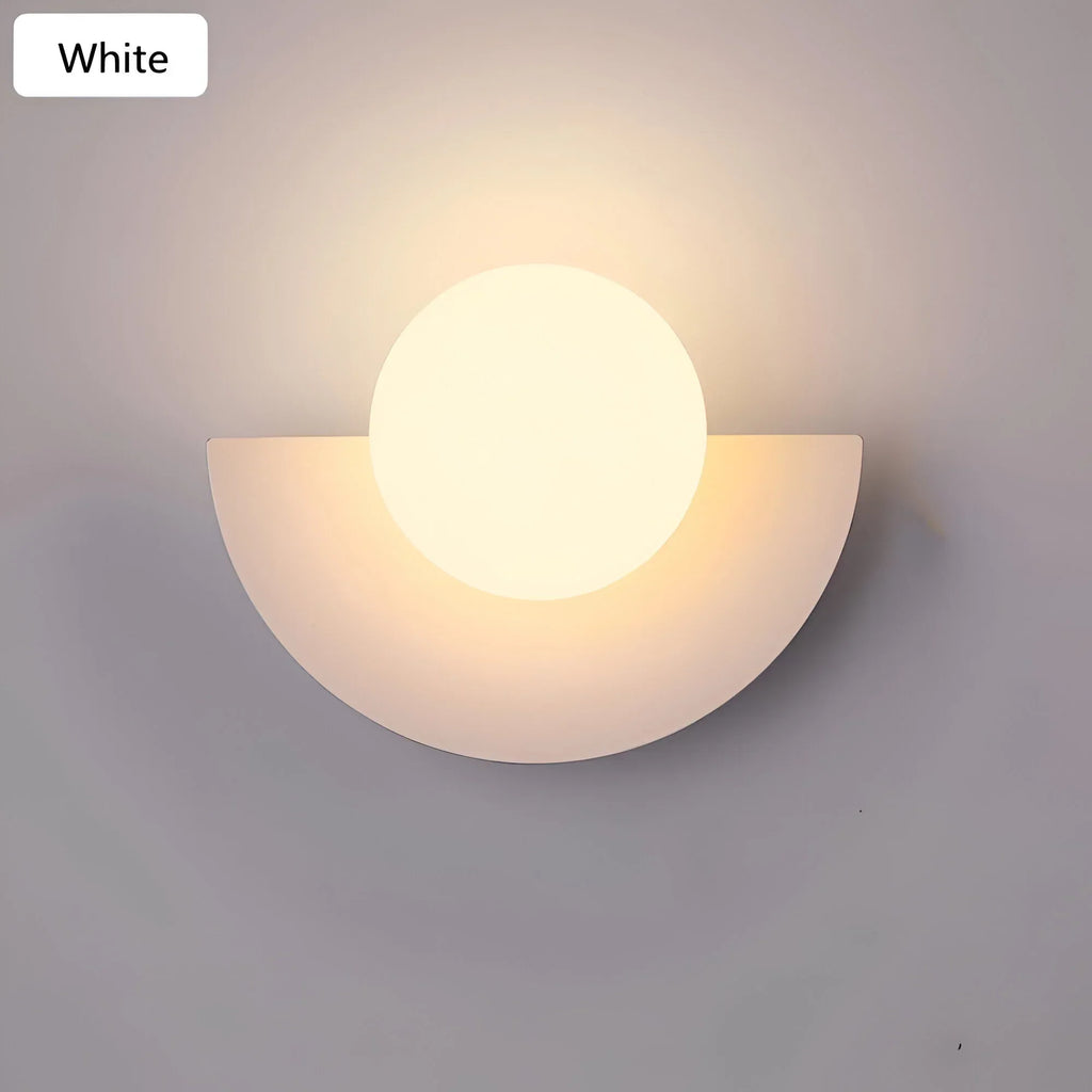 NovaGlow Nowoczesna Półokrągła Lampa Ścienna Do Nowoczesnych Wnętrz