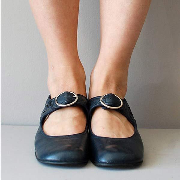 Lunora Orthopedic Leather Sandals With Buckle In Vintage Style