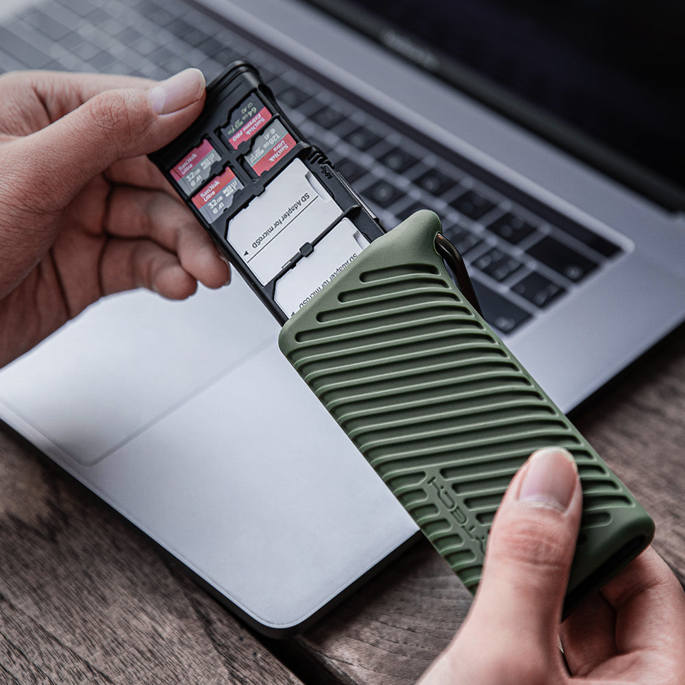 NovaForge High Speed Card Reader Case For Creators