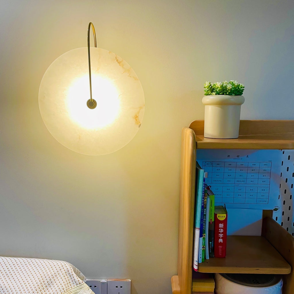 Nivora LED nástěnná lampa s teplým ambientním světlem