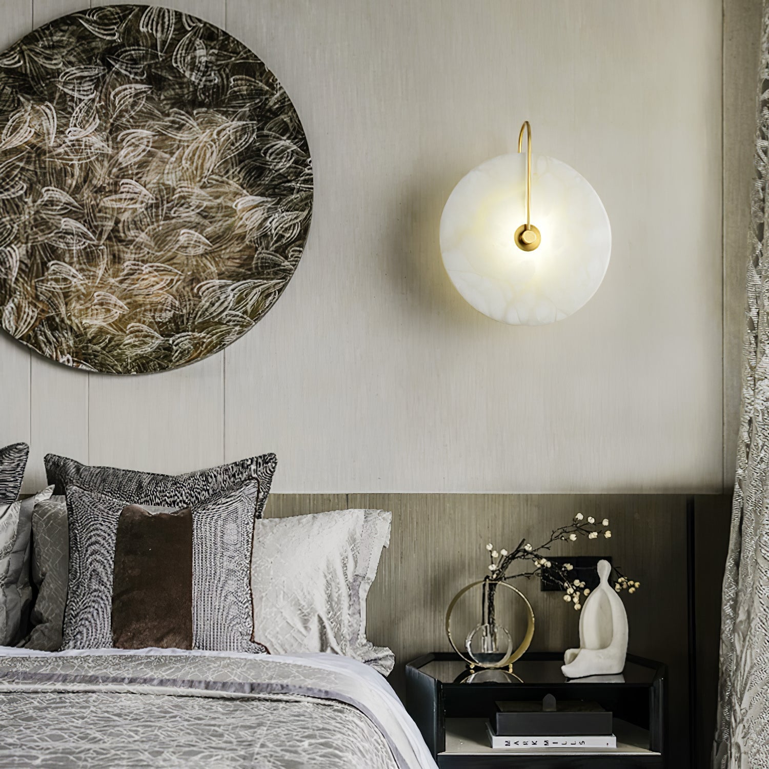 Nivora Disc LED Wall Sconce With Warm Ambient Glow