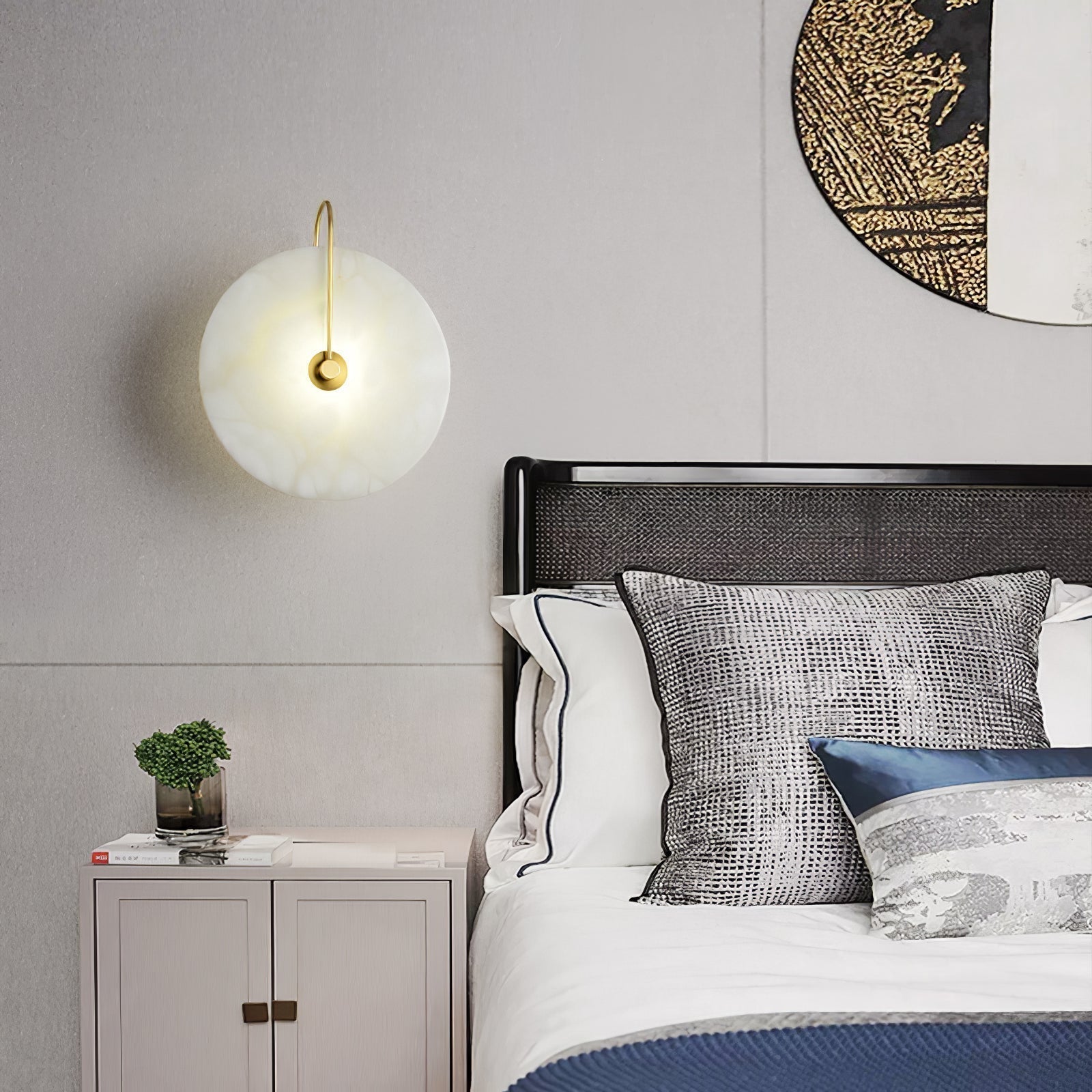 Nivora Disc LED Wall Sconce With Warm Ambient Glow