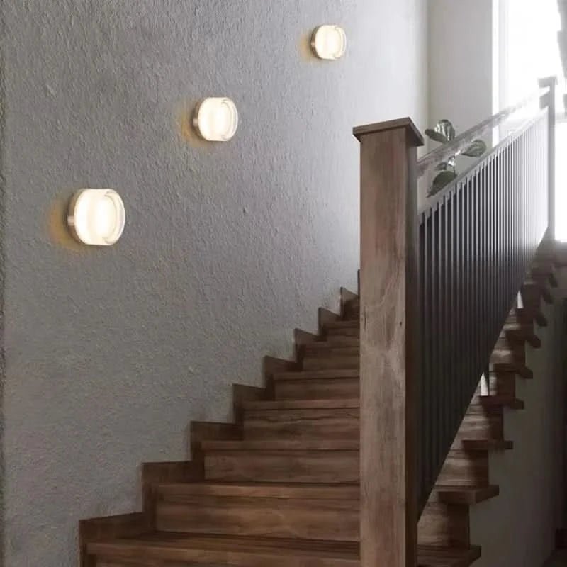 Aster Aluminium Wall Light Dimmable and Elegant for Stylish Interiors