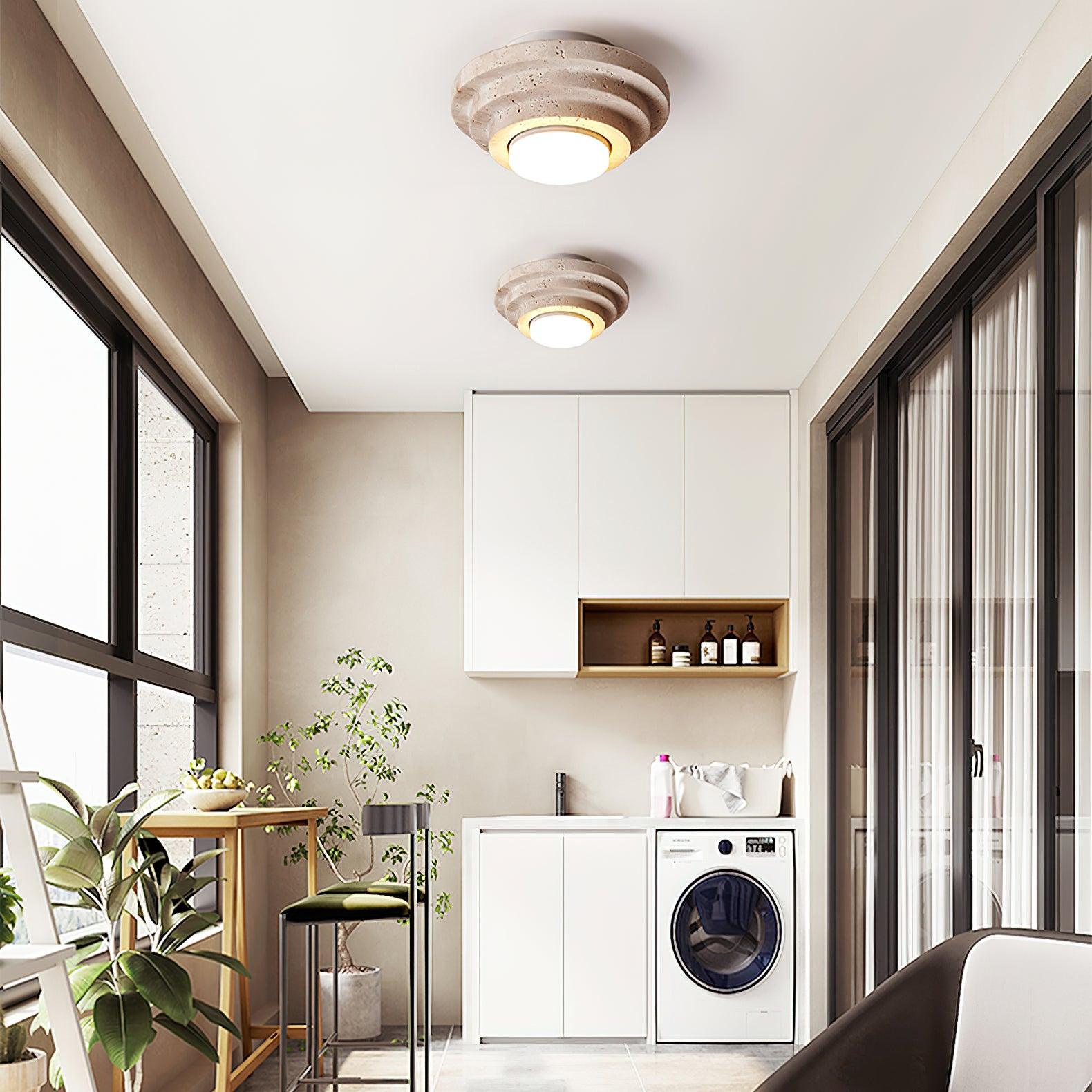 Lampada da soffitto LED Solstone in travertino con luce calda