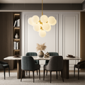 Lustr Asterra Scandinavian Glass Globe s teplým ambientním světlem