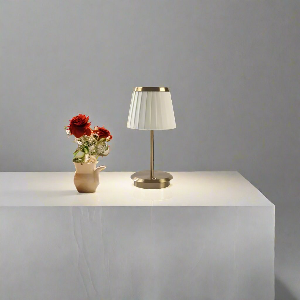 AuroraNook Classic Lamp With Iron Frame And Fabric Shade