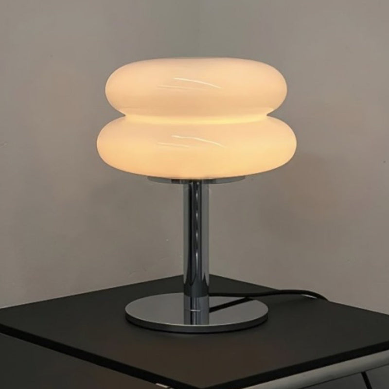 Lampa stołowa LumaStack w stylu Bauhaus z kolorowego szkła z układem cylindrów w stos