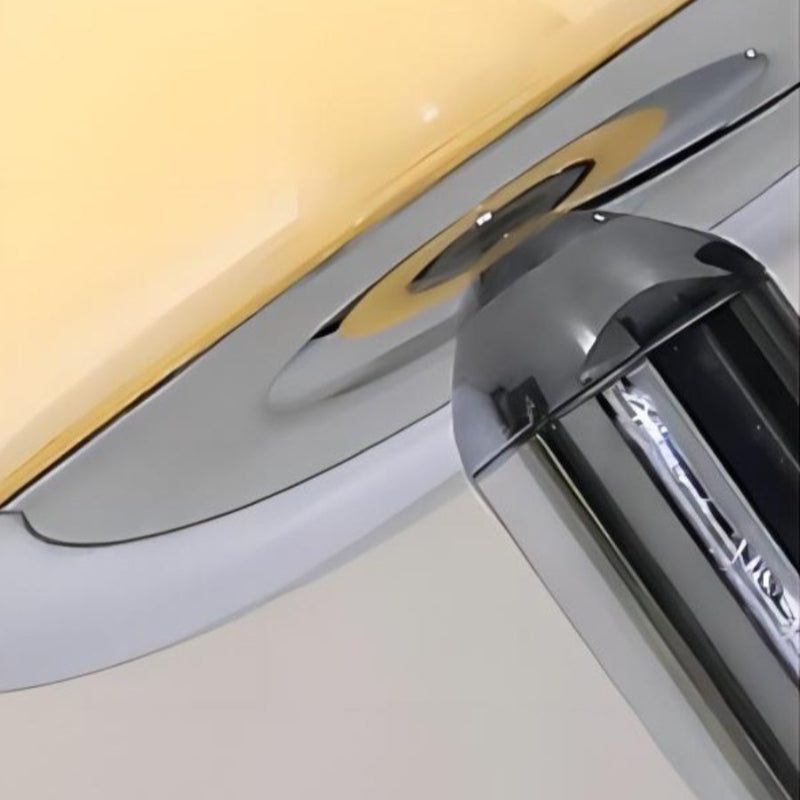 Lampa stołowa LumaStack w stylu Bauhaus z kolorowego szkła z układem cylindrów w stos