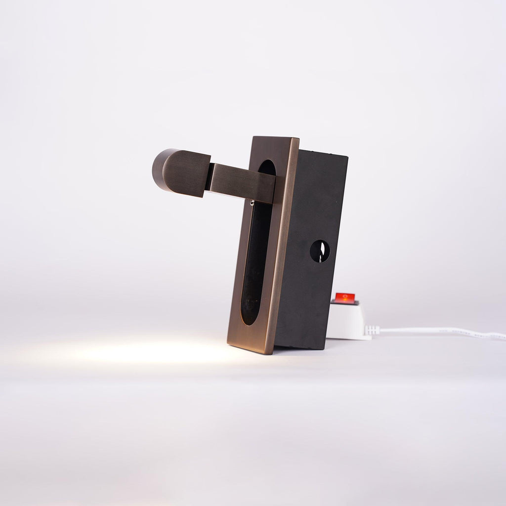 NyraLume Halo LED nástěnná lampa na čtení u postele s ambientním podsvícením