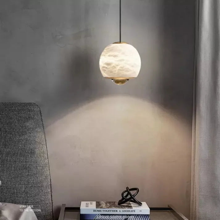 Lampada a sospensione da soffitto in marmo elegante Sylvara in stile scandinavo