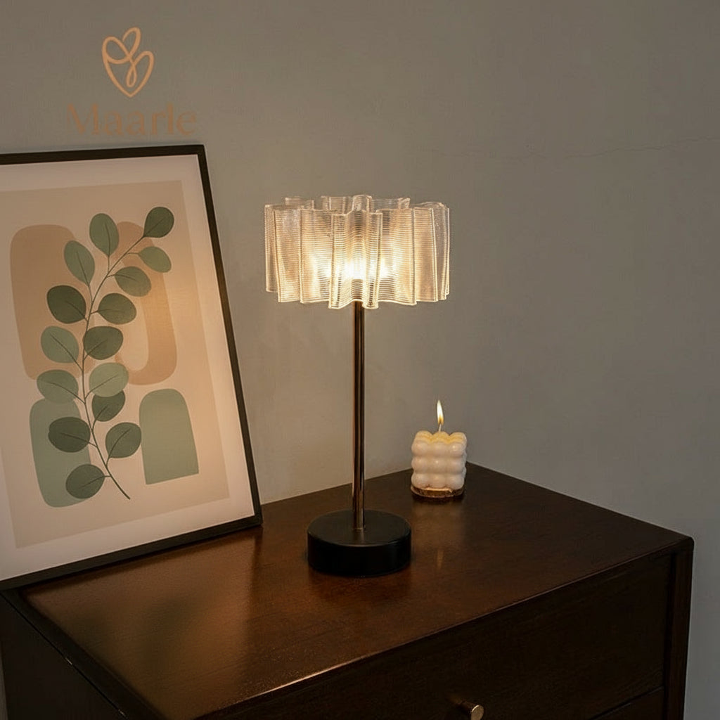 Lampă de masă LED Lyra cu comenzi tactile elegante