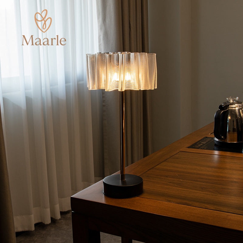 Lampă de masă LED Lyra cu comenzi tactile elegante
