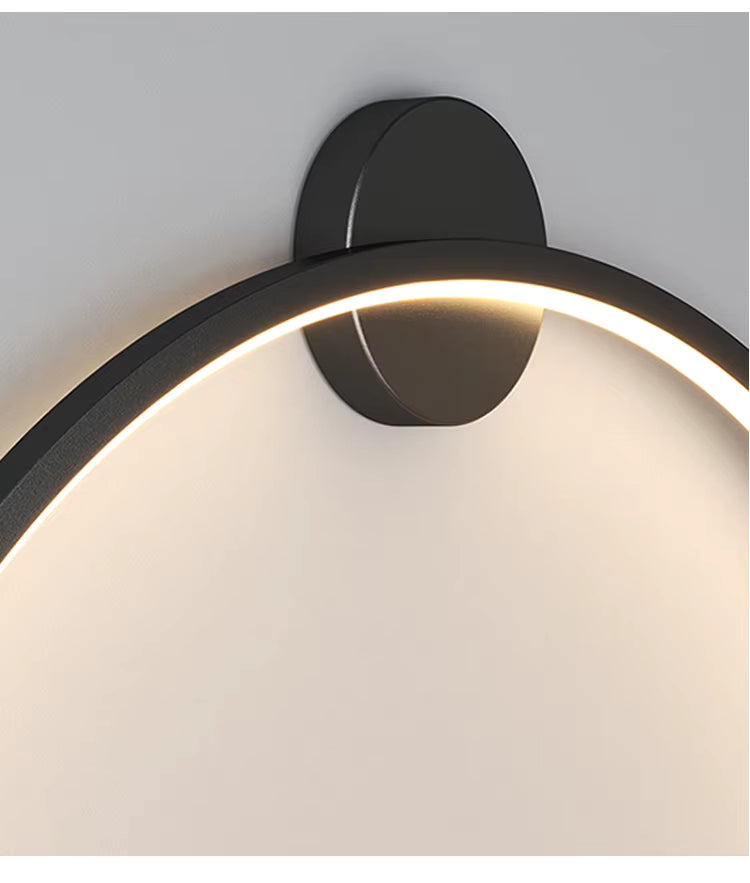 Sonneninspirierte runde minimalistische Wandleuchte für moderne Wohnräume
