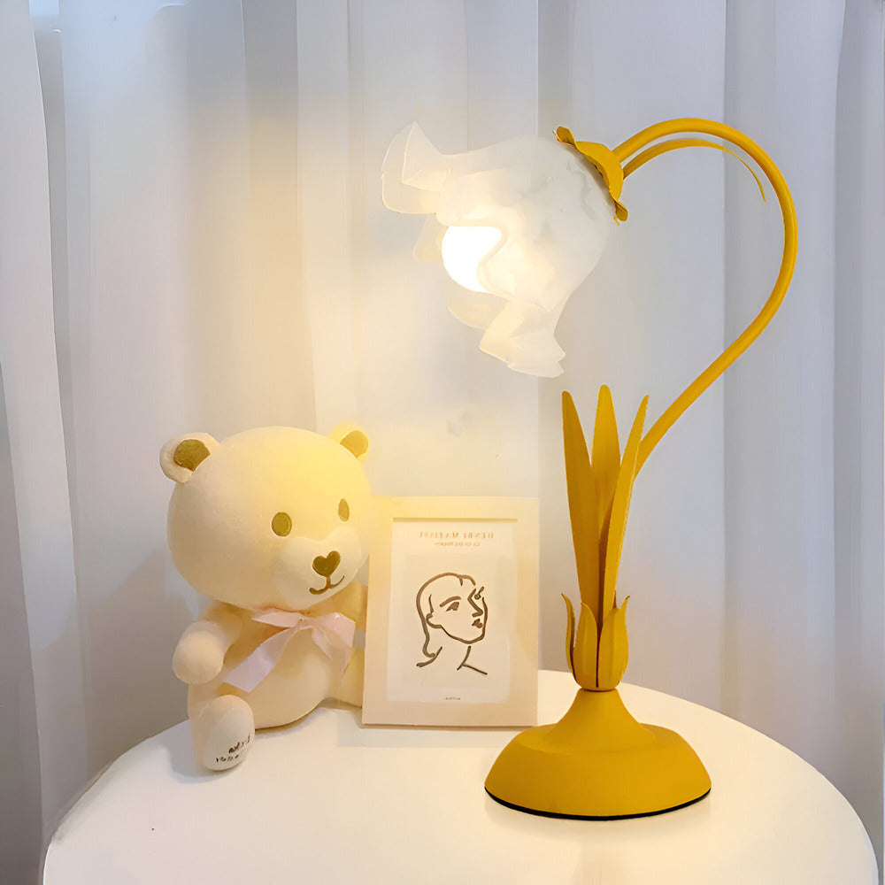 Aurelian Flora Table Lamp With Floral Motif And Vintage French Charm