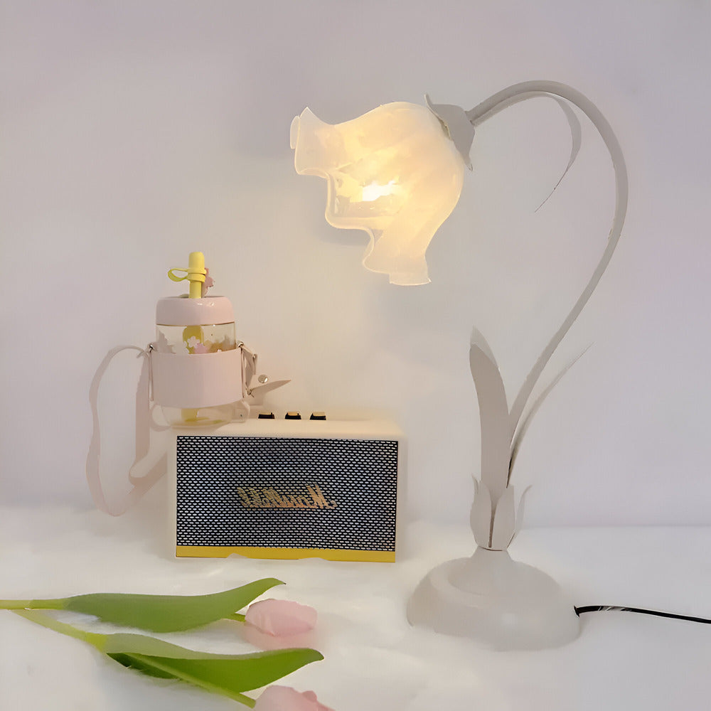 Aurelian Flora Table Lamp With Floral Motif And Vintage French Charm