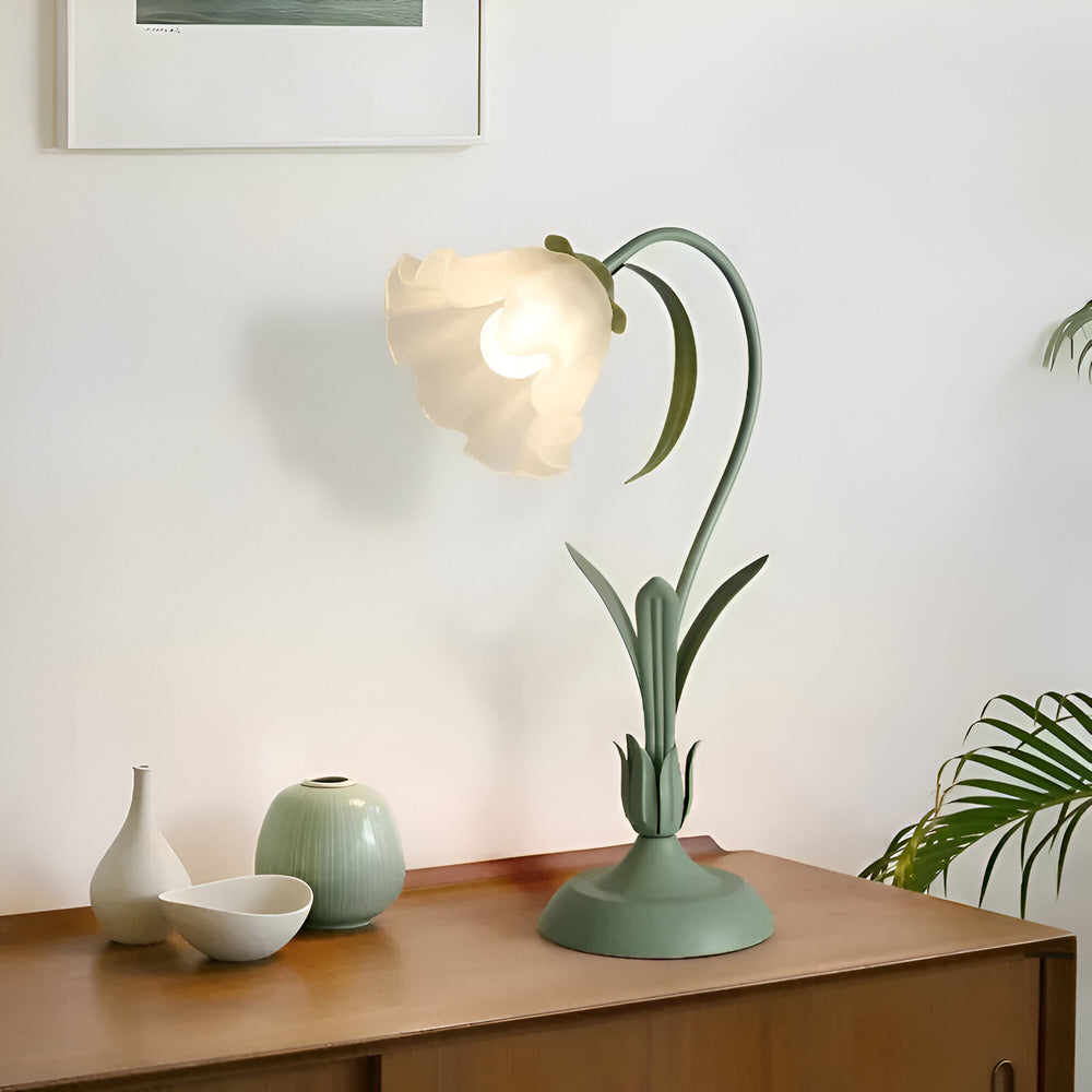 Aurelian Flora Table Lamp With Floral Motif And Vintage French Charm