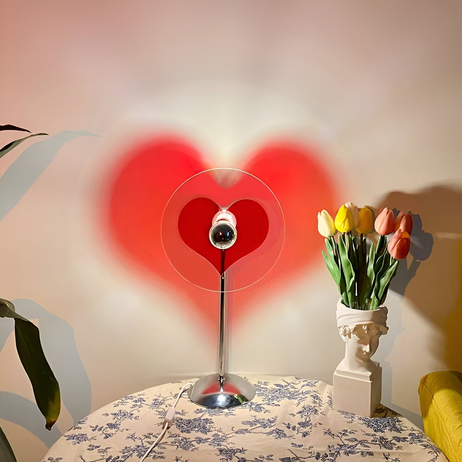 چراغ رومیزی LED مدل LumaNova Retro Disc برای میز تحریر، دراور و میز کنار تخت