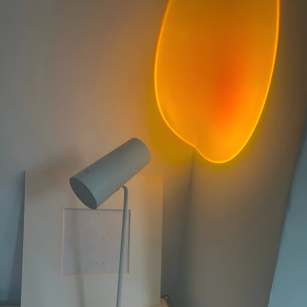 Lumenara minimalistická LED stolní lampa s nastavitelnou jasností